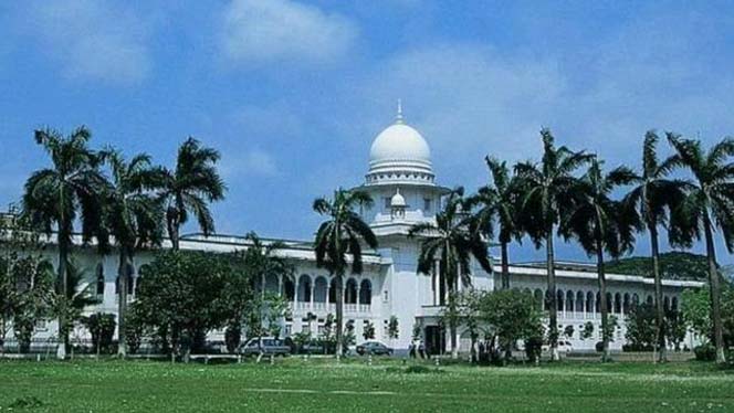 কুকুরের ওজন ৩০০ গ্রাম!