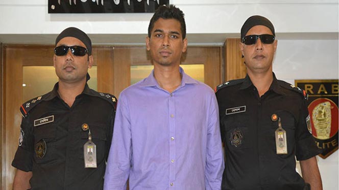 সানি'র বিরুদ্ধে মামলা
