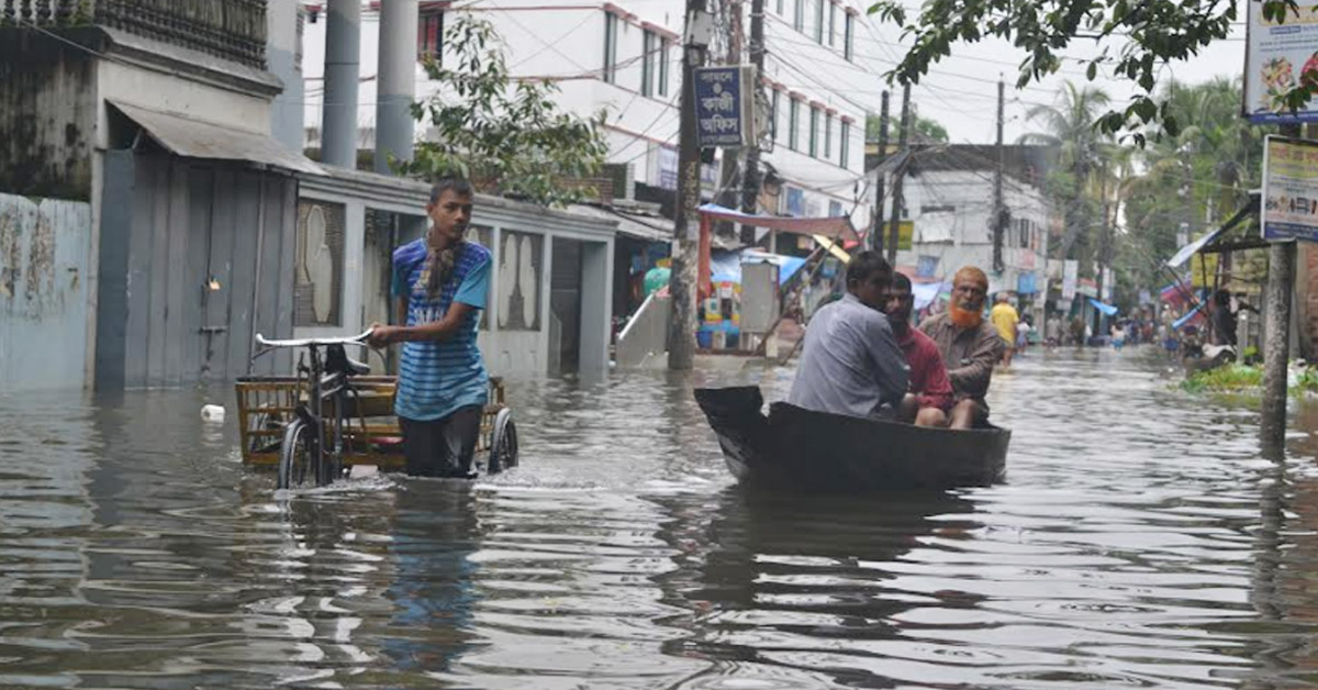 সিলেটে পানি নামলেও দুর্ভোগ কাটেনি, আরও একজনের মৃত্যু