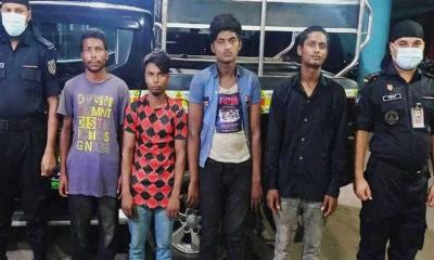 রাজধানী থেকে ১৩ ছিনতাইকারী আটক