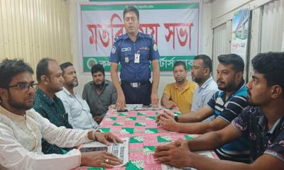 সন্ধ্যার পর ছেলে-মেয়েদের পড়ার টেবিলে থাকার আহ্বান: কলাপাড়া ওসি