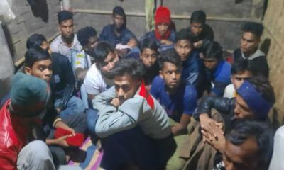 মালয়েশিয়া পাচারের চেষ্টাকালে নারী ও শিশুসহ ২৬ রোহিঙ্গাকে উদ্ধার