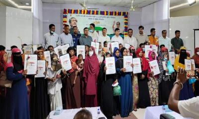 আখাউড়ায় প্রধানমন্ত্রীর উপহারের ঘর পেল ৩৬ পরিবার