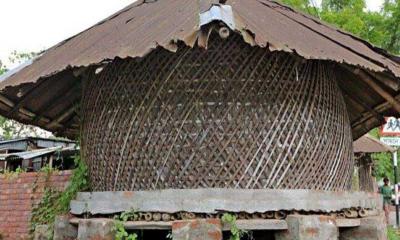 বিলুপ্তির পথে গ্রামবাংলার ঐতিহ্যবাহী ধানের গোলা