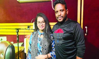 ভাঙা সংসারের গান নিয়ে লুৎফর হাসান-অনন্যা
