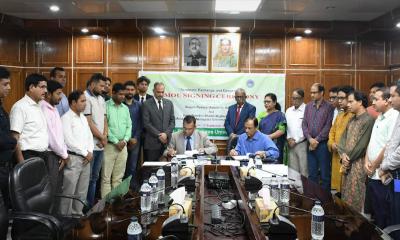 বেরোবি ও বিএসএমআরএএইউ‍‍`র মধ্যে সমঝোতা চুক্তি স্বাক্ষরিত
