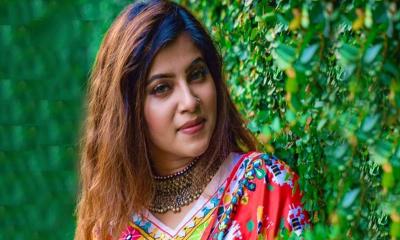 সুবর্ণার কণ্ঠে চট্টগ্রামের আঞ্চলিক গান