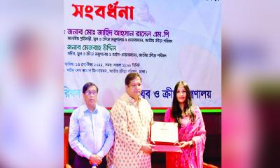 পর্বতারোহী ওয়াসফিয়া নাজরীনকে সংবর্ধনা