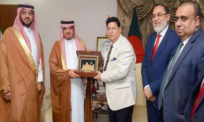 ঢাকা থেকেই হজযাত্রীদের ইমিগ্রেশন সম্পন্ন হবে: পররাষ্ট্রমন্ত্রী