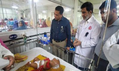 সমাজকল্যাণ সচিবের মহানুভবতায় চিকিৎসা পেলো শিশু আম্বিয়া