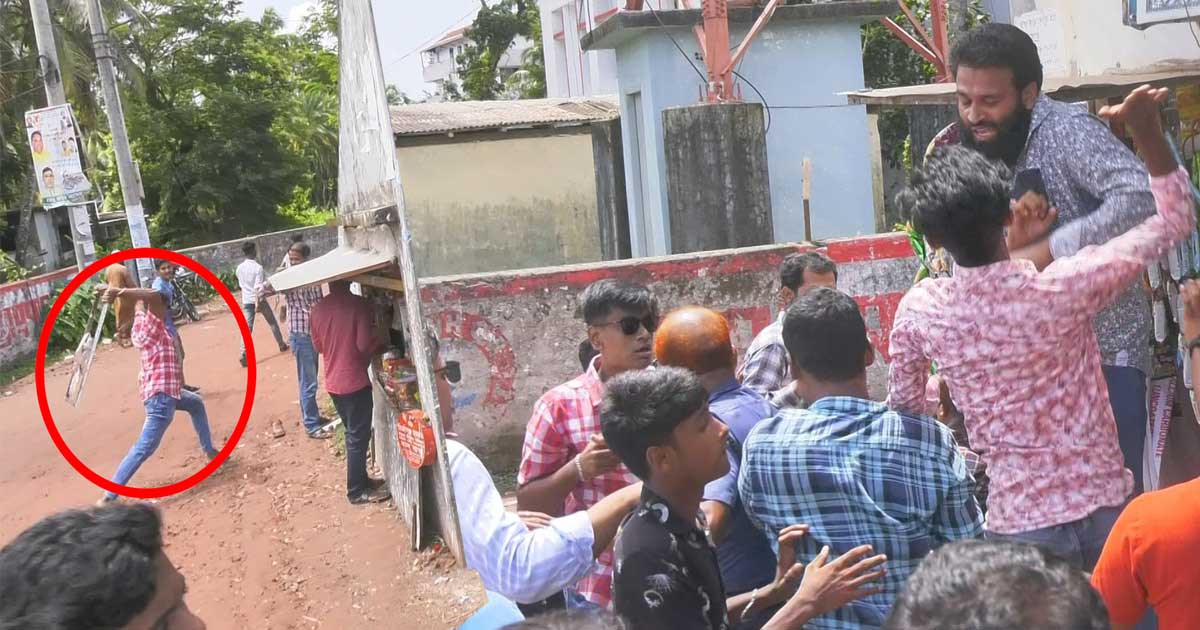 যুবদলের মিছিলে ছাত্রলীগের হামলা, আহত ১৫