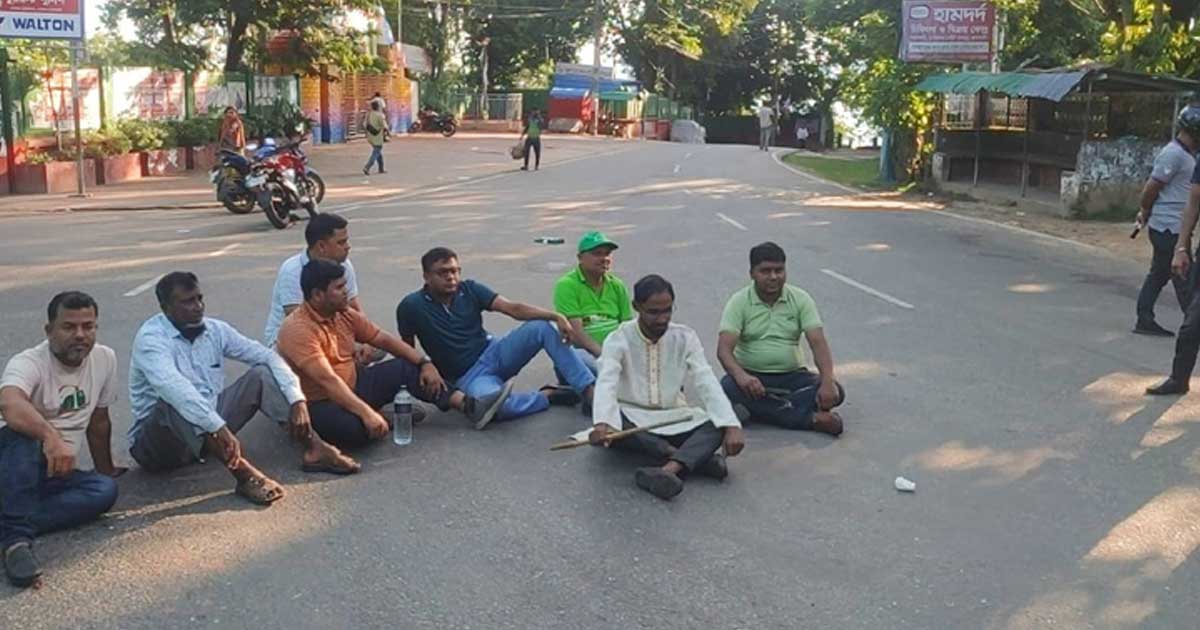 রাঙ্গামাটিতে ৩২ ঘণ্টার হরতাল চলছে