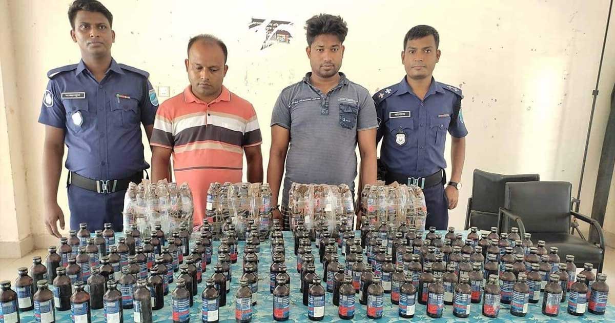 ফরিদপুরে ফেনসিডিলসহ আটক ২