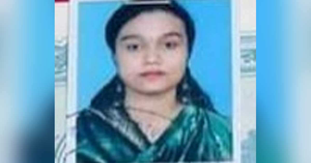ইসলাম ধর্ম গ্রহণ করলেন বিশ্ববিদ্যালয় ছাত্রী