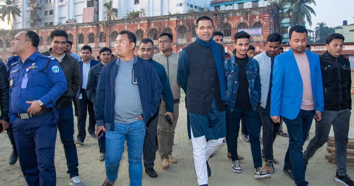 ফেনী মাতাতে আসছেন জেমস ও মাইলস
