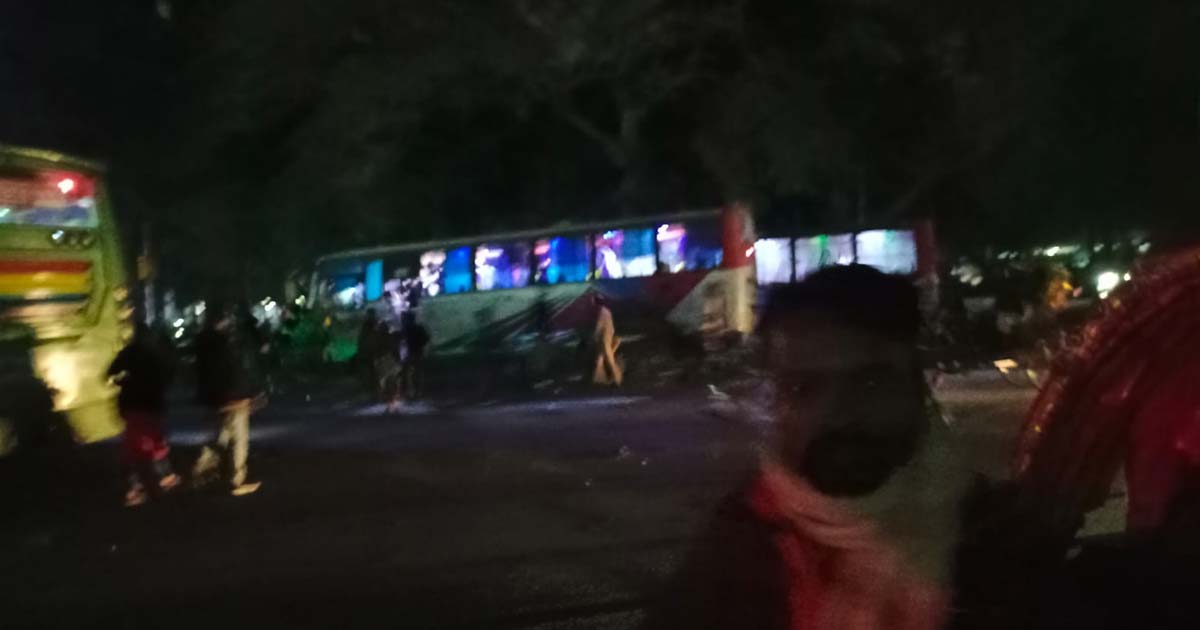 জ্বলছে না ডিএসসিসির ১৫শ’ সড়ক বাতি