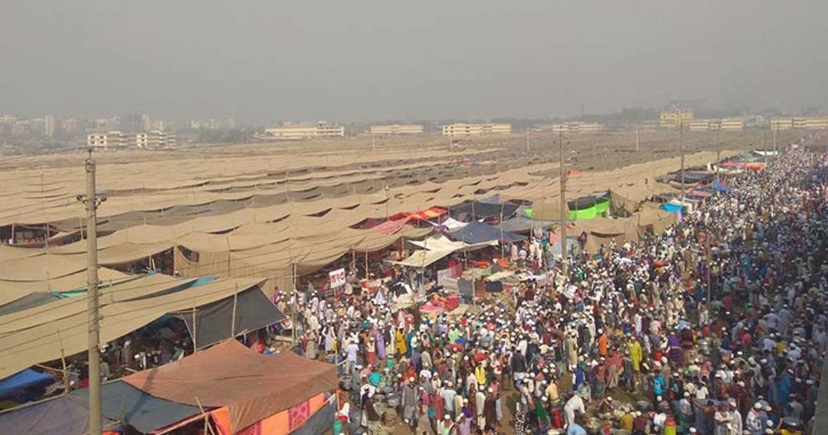 ইজতেমার শেষ দিনের বয়ান চলছে