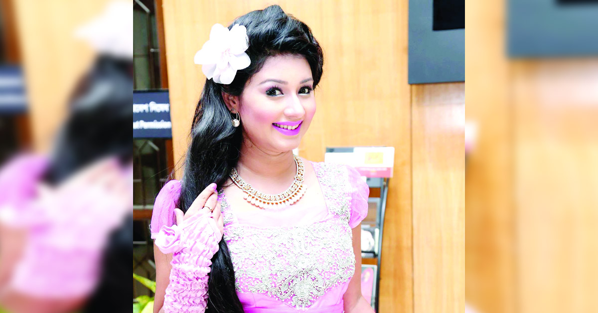 সিনেমায় আগ্রহী সুমা আফরোজা