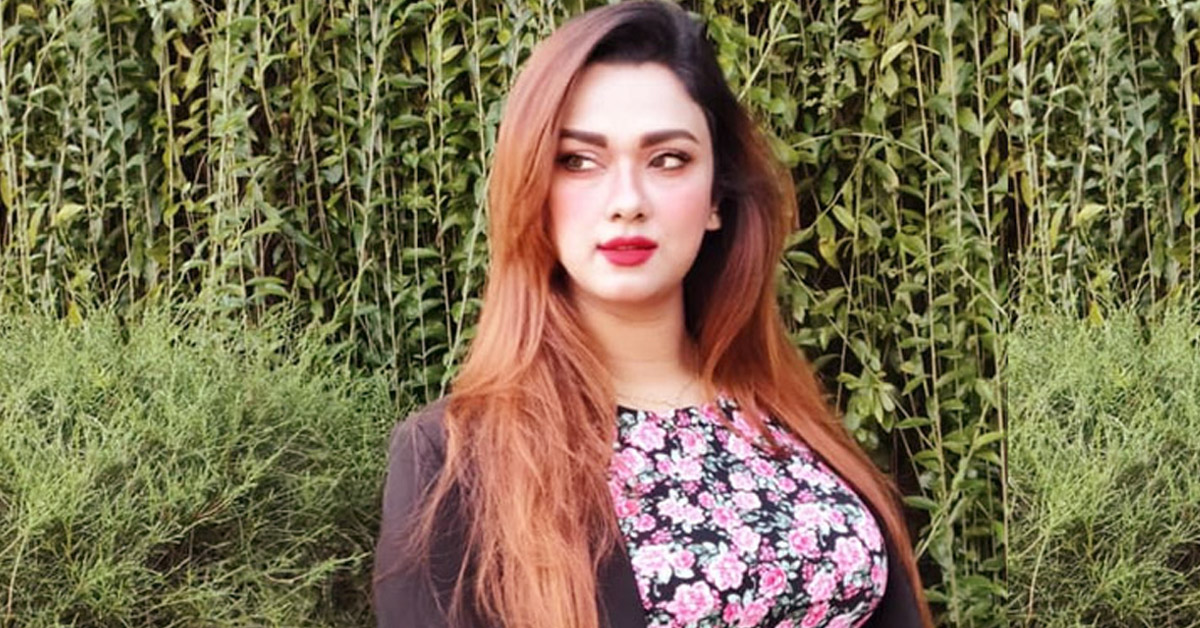 চলতি বছরই সাকিবকে বিয়ে করছেন চিত্রনায়িকা ববি!
