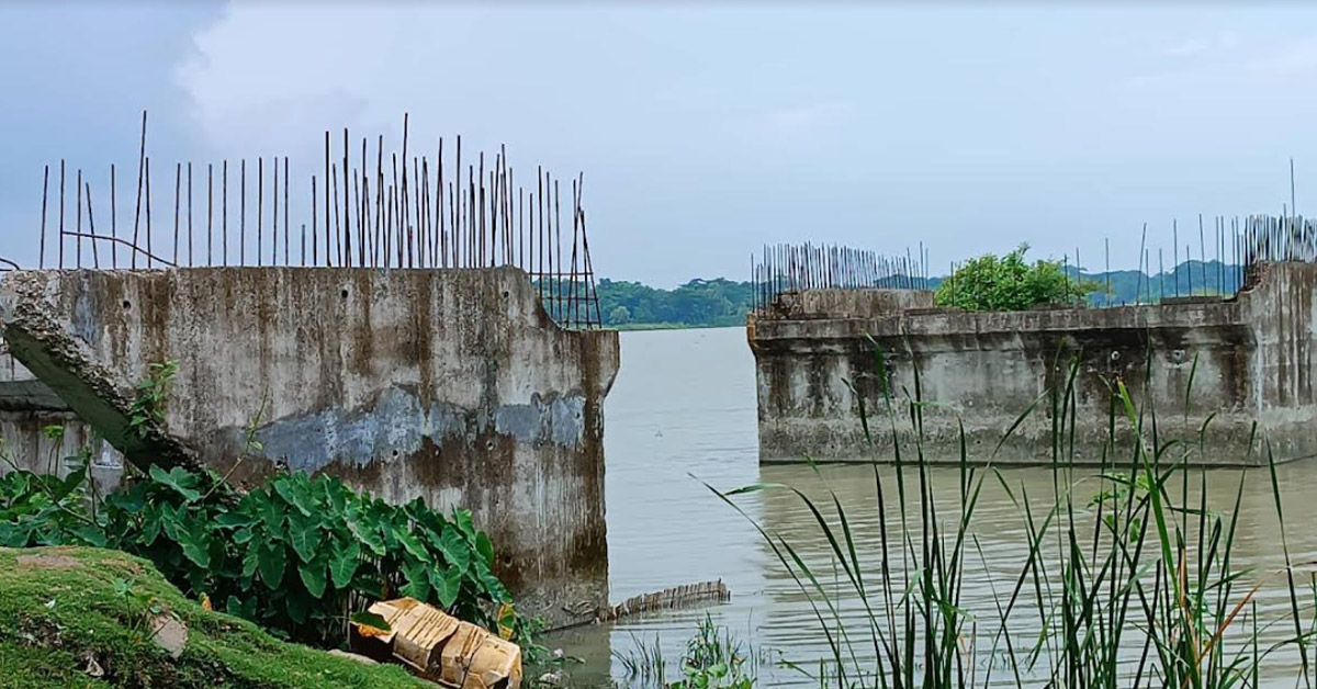 ৫ বছরেও শেষ হয়নি কোটি টাকার গার্ডার ব্রিজ নির্মাণ