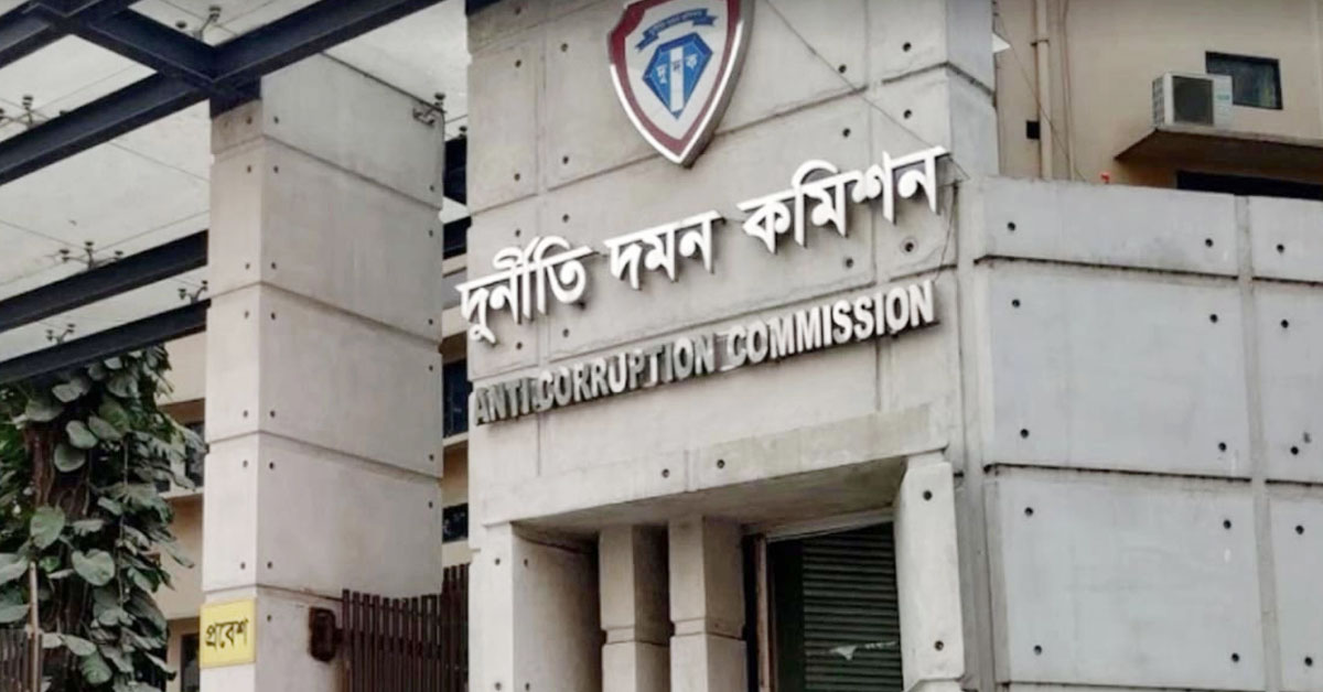 অবৈধ সম্পদ অর্জনের মামলায় মির্জা আব্বাস ও তার স্ত্রী বিরুদ্ধে অভিযোগপত্র