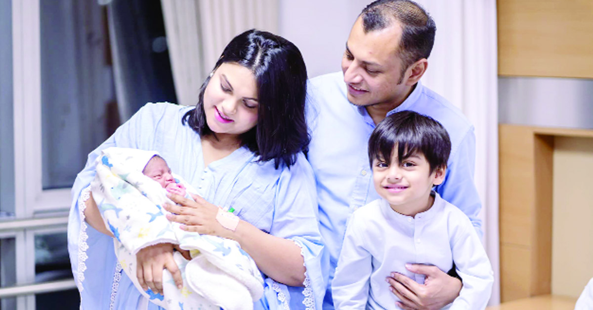 দ্বিতীয়বারের মতো মা হলেন হাসিন রওশন