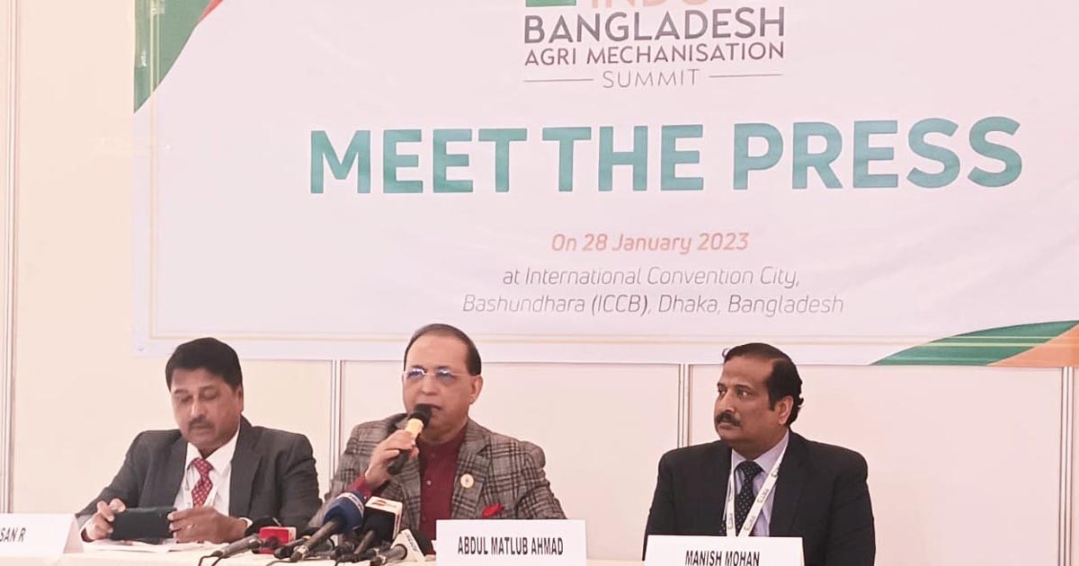 কৃষিতে যন্ত্রপাতির ব্যবহার বাড়াতে হবে: মাতলুব আহমাদ