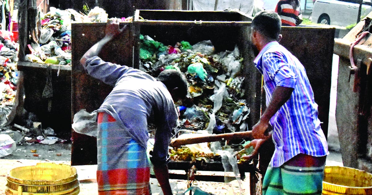 স্বাস্থ্যঝুঁকিতে পরিচ্ছন্নতাকর্মী