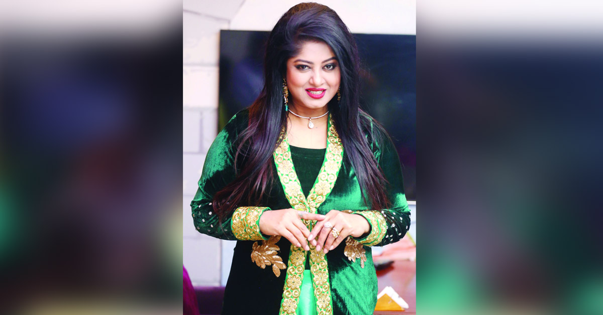 একই দিনে মুক্তি পাচ্ছে মৌসুমীর দুই সিনেমা