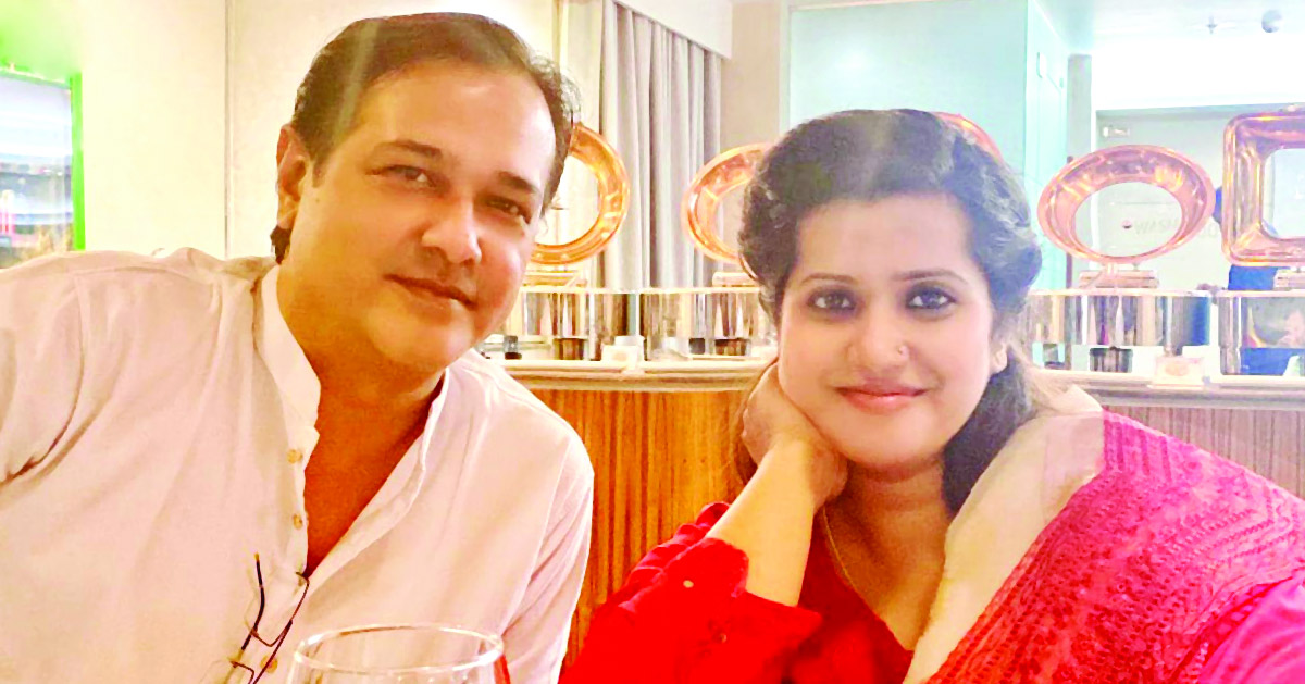 অভিমান ভুলে একসঙ্গে