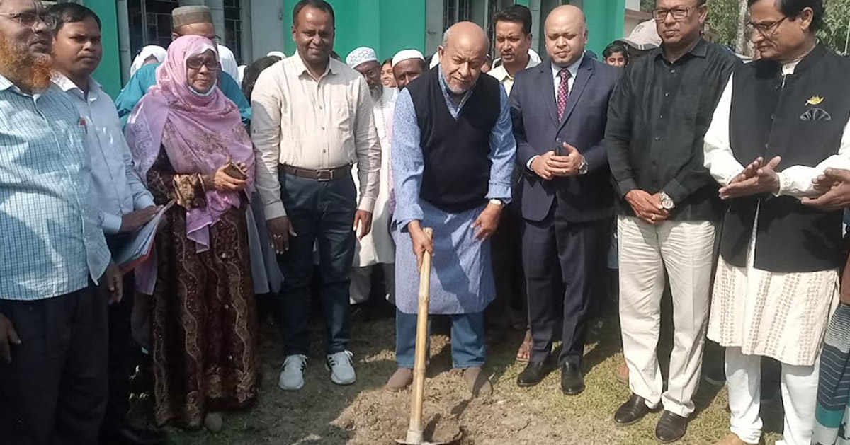 পাংশায় নতুন কেন্দ্রীয় শহীদ মিনারের ভিত্তিপ্রস্তর স্থাপন