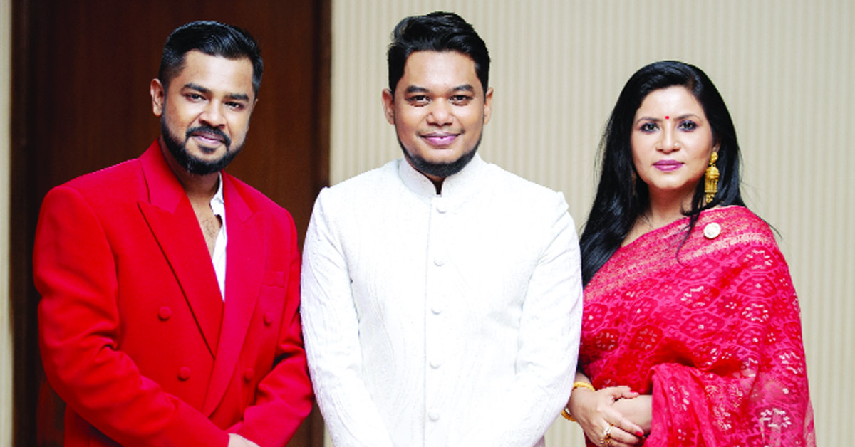 পোলাক ও রয়ার আবৃত্তিতে মুগ্ধ দর্শক