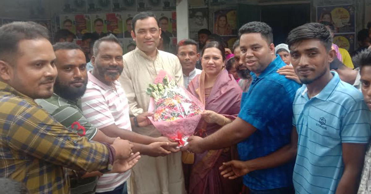 পপি সভাপতি, সোমনাথ সম্পাদক