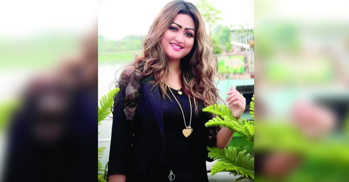 নায়িকা তানহার বাসায় চুরি