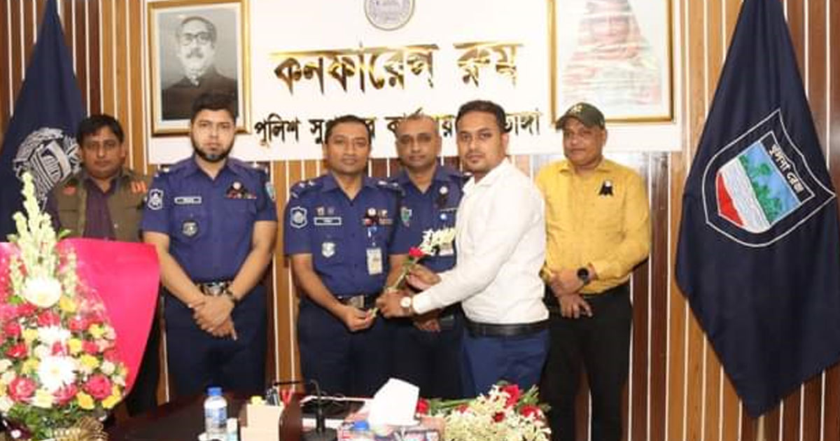 চুয়াডাঙ্গায় ৪১তম বিসিএস ক্যাডারে সুপারিশপ্রাপ্ত নবীন কর্মকর্তাদের সংবর্ধনা