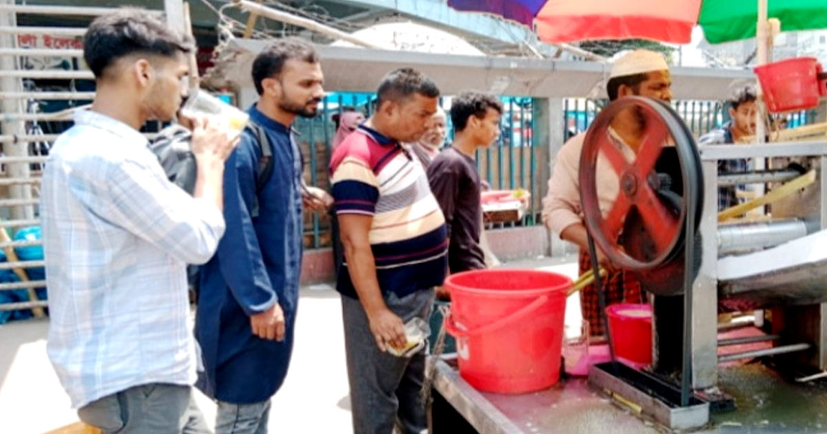 তীব্র তাপদাহে নড়াইলের জনজীবন অতিষ্ঠ