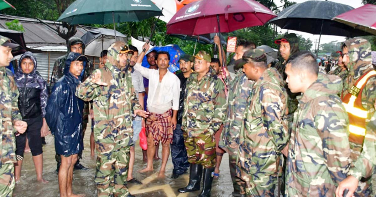 বন্যা পরিস্থিতি মোকাবিলায় চট্টগ্রাম ও বান্দরবানে সেনা মোতায়েন