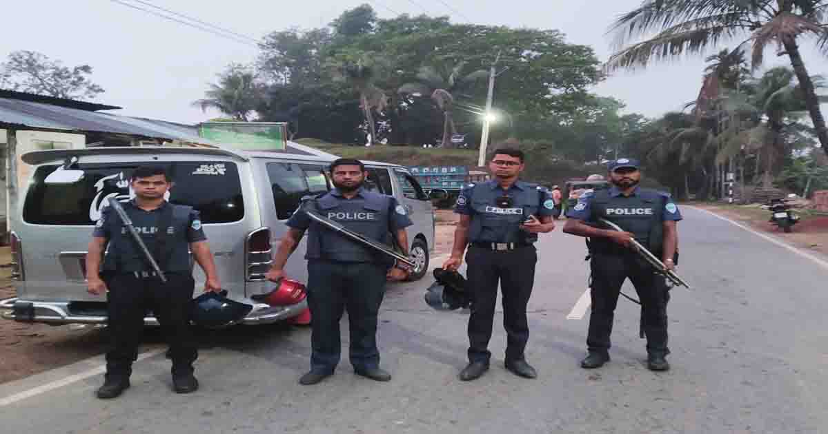 খাগড়াছড়ির পাঁচ উপজেলায় ইউপিডিএফের সড়ক অবরোধ চলছে