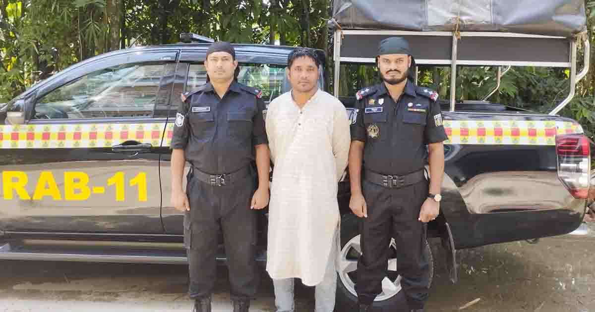 লক্ষ্মীপুরে গাঁজাসহ মাদক ব্যবসায়ী গ্রেপ্তার