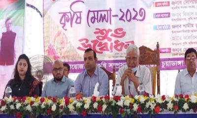 চুয়াডাঙ্গায় প্রায় ৮ হাজার কৃষকের মাঝে বীজ ও সার বিতরণ