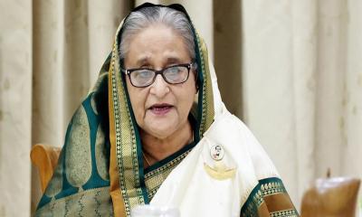‘বাংলাদেশ বিজনেস সামিট’ উদ্বোধনী অনুষ্ঠানে প্রধানমন্ত্রী