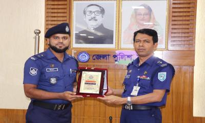 রংপুরে শ্রেষ্ঠ এসআই মিঠাপুকুর থানার ইমরান হোসেন