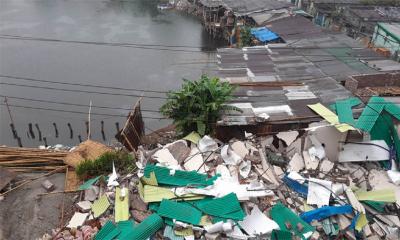 শত বছরের পুরোনো ডিআইটি পুকুর উদ্ধারে অভিযান
