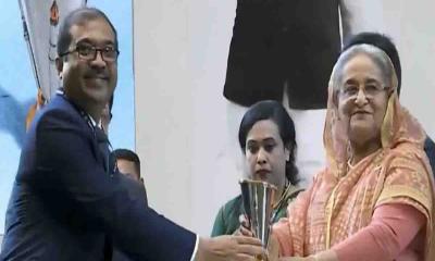 বঙ্গবন্ধু জনপ্রশাসন পদক পেয়েছে ২৮ কর্মকর্তা ও ২ প্রতিষ্ঠান