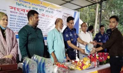 সিরাজদীখানে কৃতি শিক্ষার্থীদের সংবর্ধনা