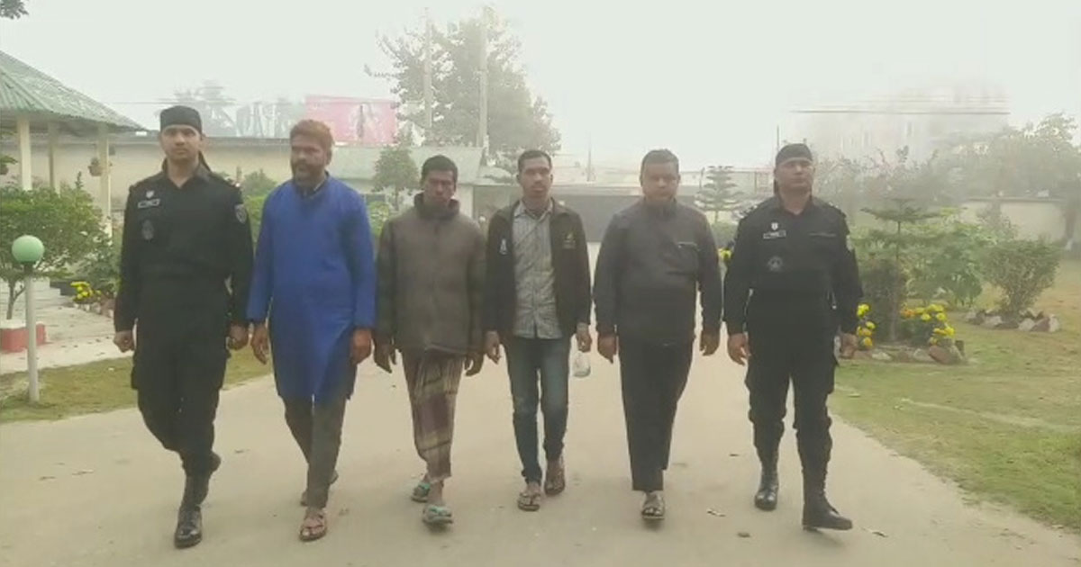 নাটোরে অর্থ আত্মসাতের অভিযোগে এনজিও’দর পরিচালকসহ গ্রেপ্তার ৪