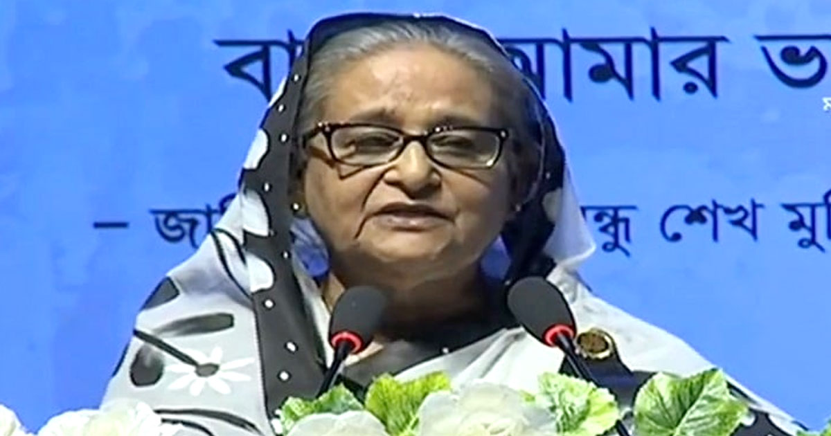 ‘ছেলেমেয়েরা ইউনিয়নে বসে বিদেশে কাজ করে অর্থ উপার্জন করছে’