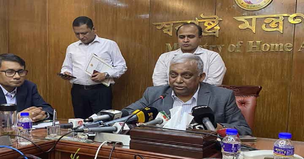 রোহিঙ্গাদের সন্ত্রাসী কার্যক্রম ঠেকাতে যৌথ অভিযান: স্বরাষ্ট্রমন্ত্রী