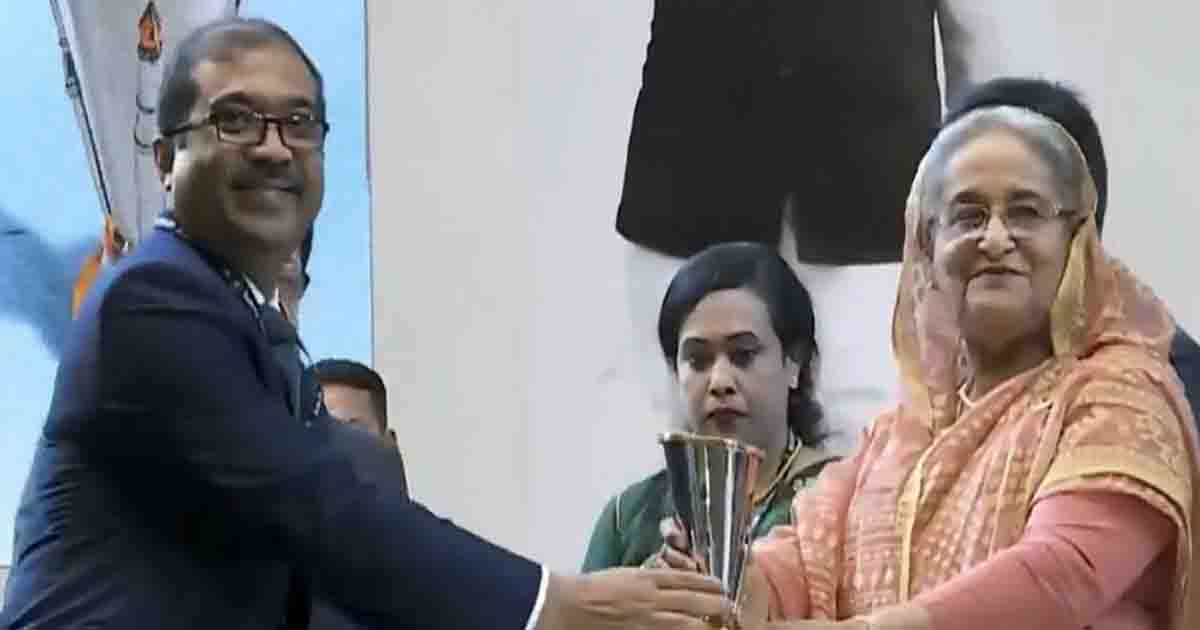 বঙ্গবন্ধু জনপ্রশাসন পদক পেয়েছে ২৮ কর্মকর্তা ও ২ প্রতিষ্ঠান