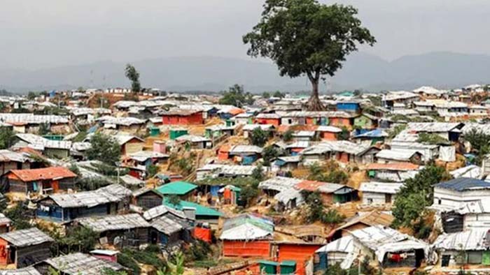 রোহিঙ্গা ক্যাম্পে পুলিশের সঙ্গে আরসার গোলাগুলি, নিহত ২